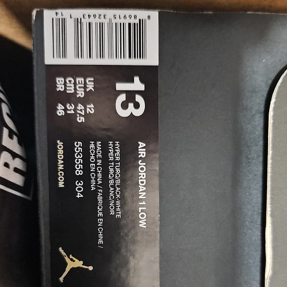 Jordan Air 1 Low Hyper Turqoise - Picture 9 of 9